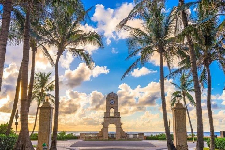 #5: Beautiful 2BR+1Bath + FREE PARKING + Outdoor Living Room West Palm Beach Buitenkant foto